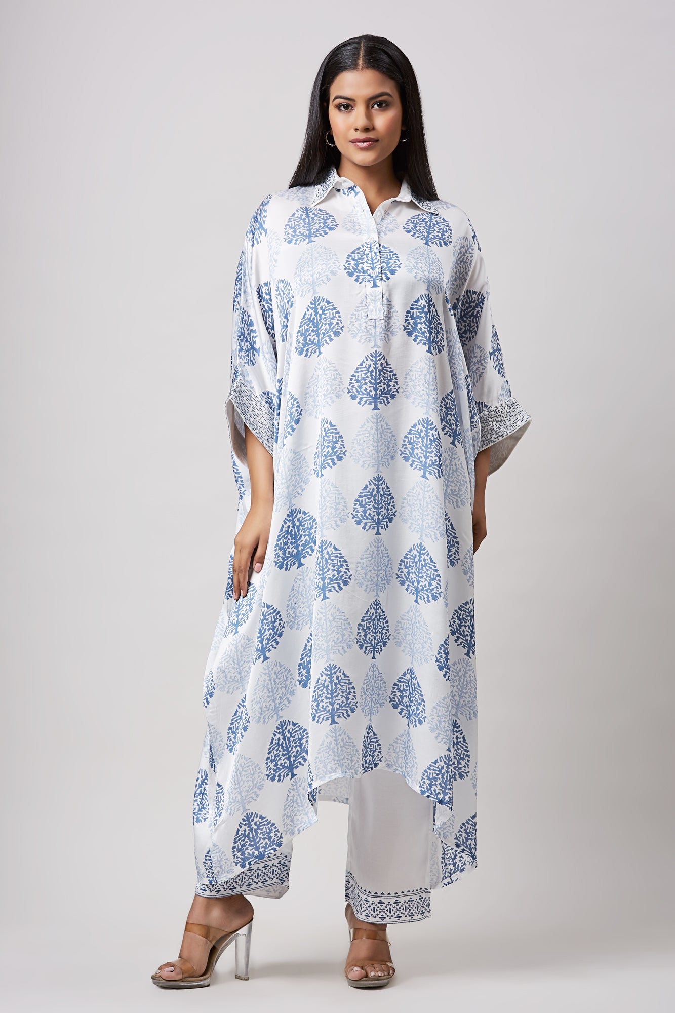 TASAWWUR KAFTAN SET