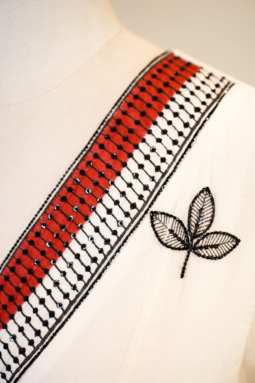 Hand Block Printed And Embroidered Leaf Motif Kurta Set